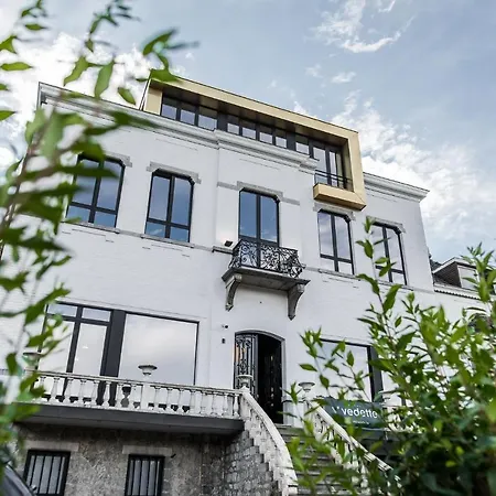 Hotel Vedette 4*