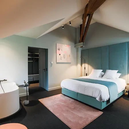 Hotel Vedette 4*