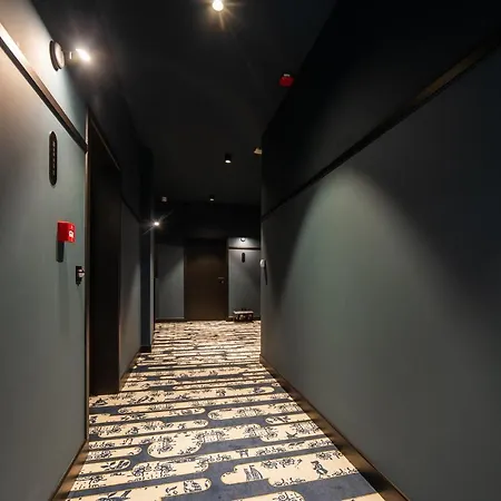 Vedette 4*